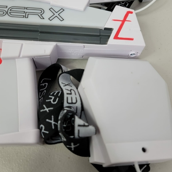 Laser X Two Player Revolution Double Blasters Battery Operated Laser Tag Gaming - Picture 3 of 8